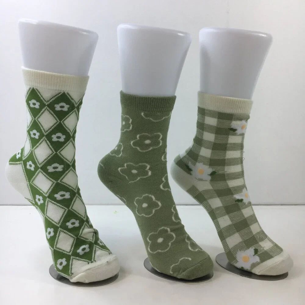 Womens Floral Argyle Plaid Daisy Crew Socks 3 Pack Ribbed Cuffs Green White